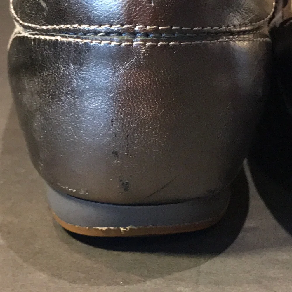 Cole Haan Grey Silver Sneaker Nike Air Soles Metallic Pewter Women's 9.5